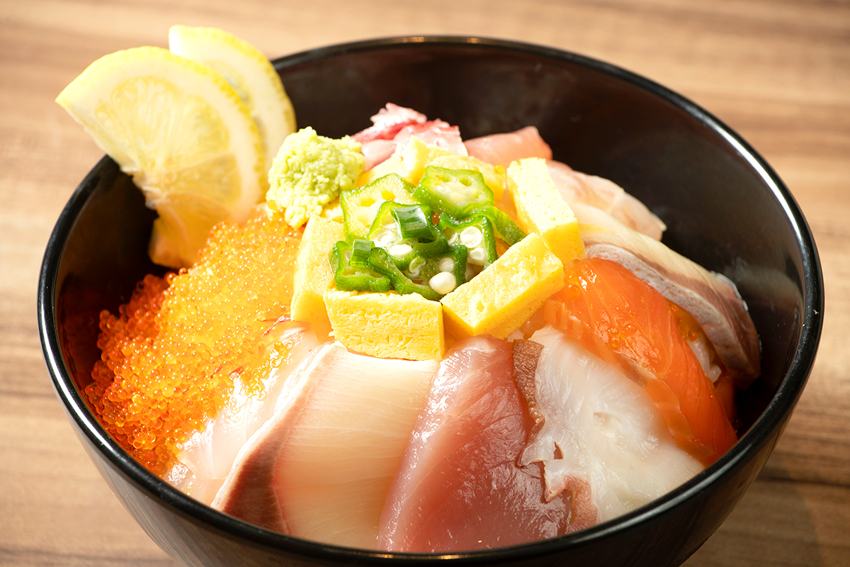 The BREAKFAST HOTEL PORTO石垣島 朝食 海鮮丼